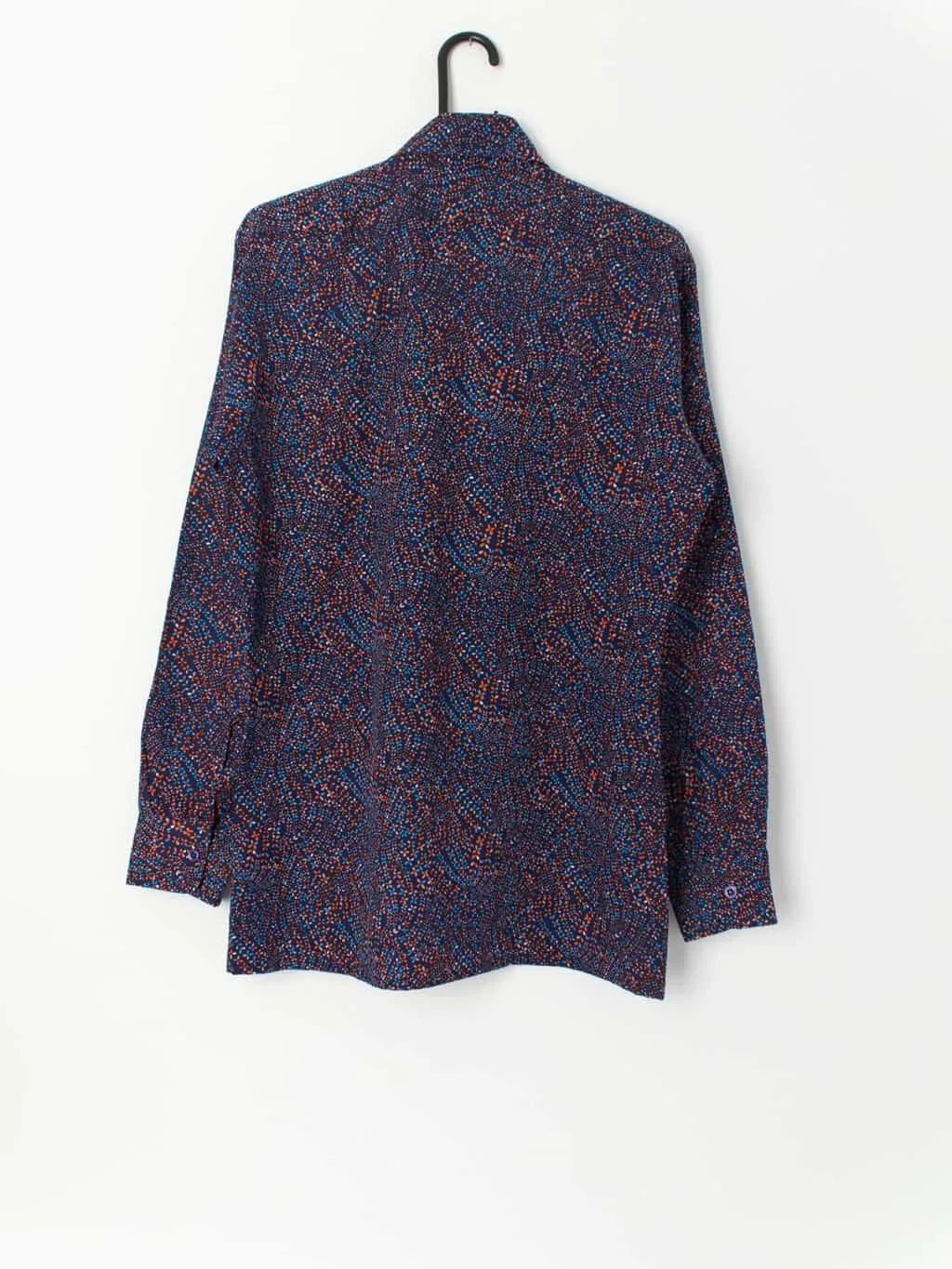 70s Vintage floral print shirt in navy with long sleeves – Medium