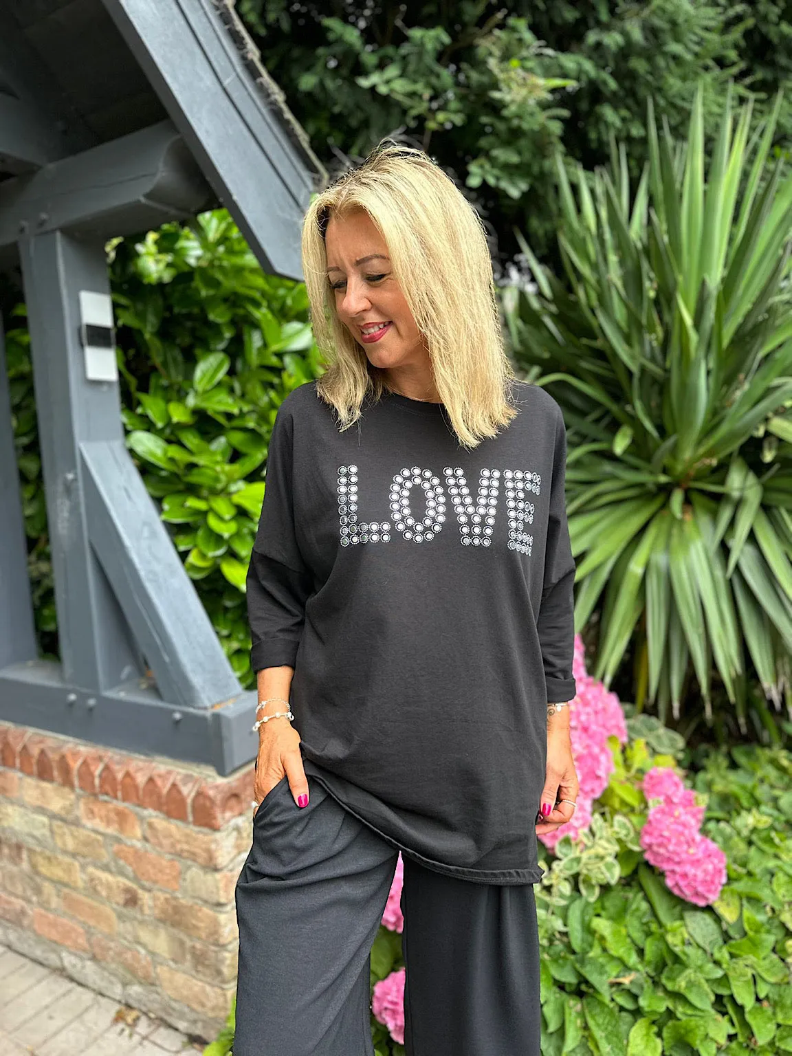 Black Diamante Love Slogan Top Lea