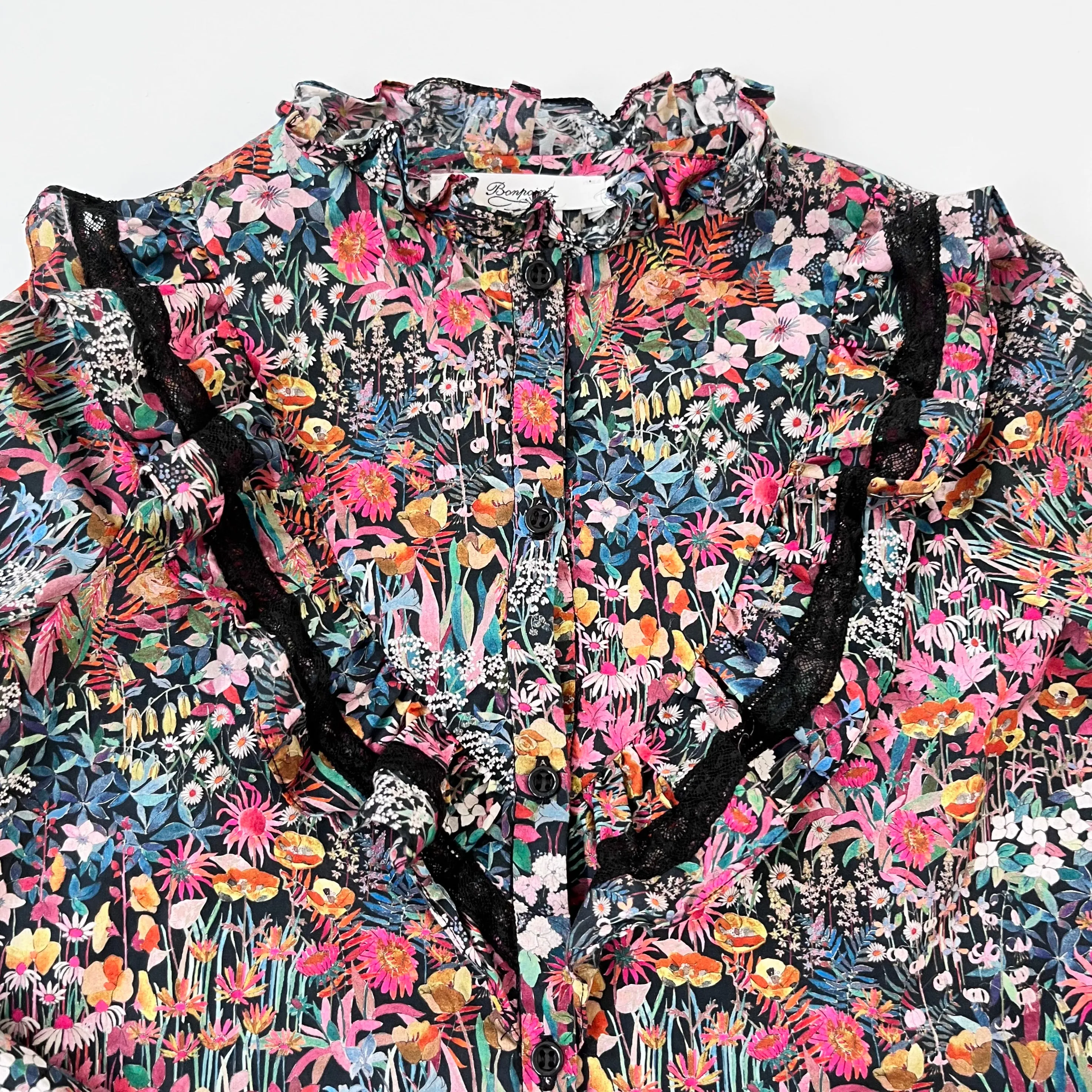 Bonpoint Dark Liberty Print Blouse With Lace Trim: 6 Years