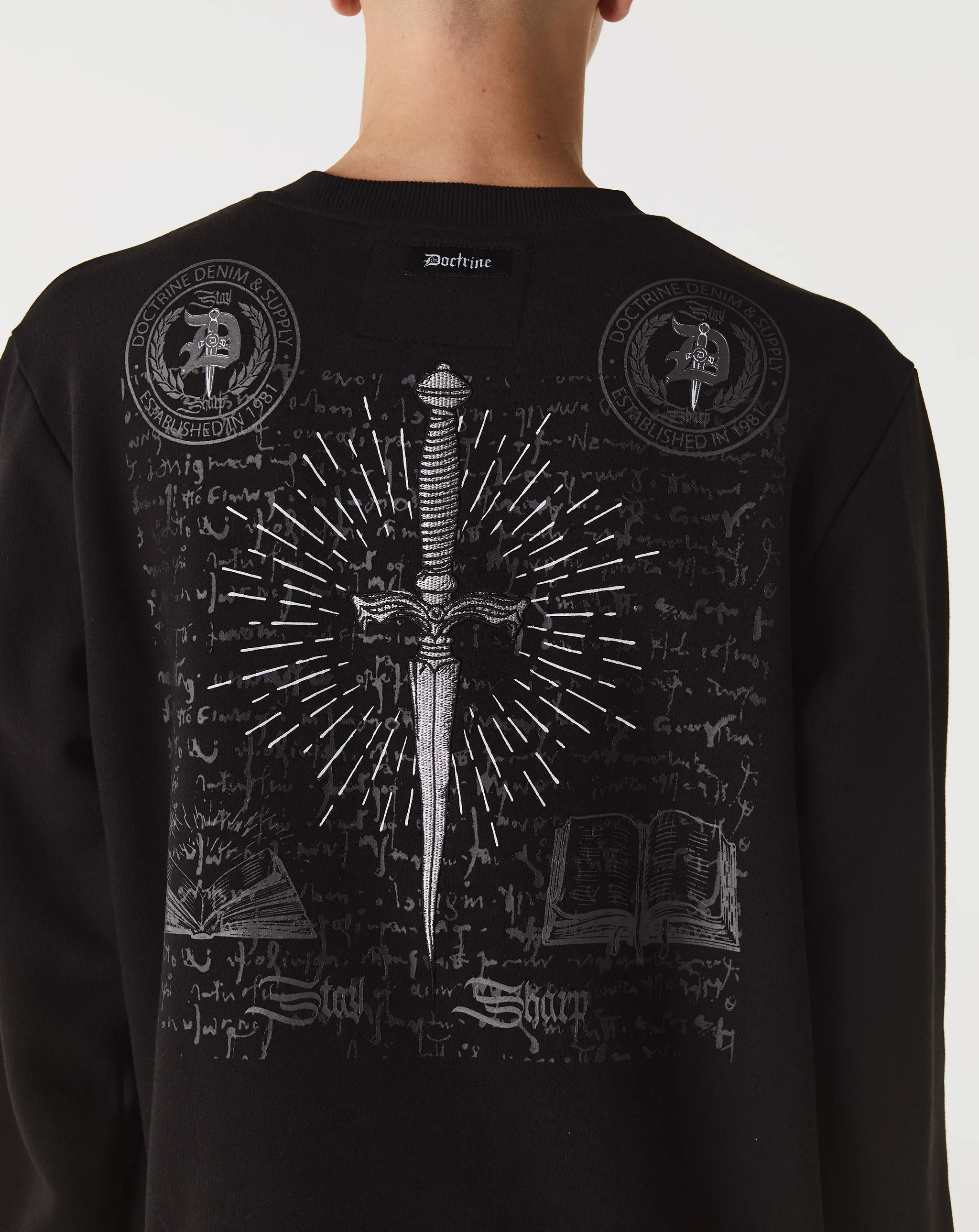 Core Dagger Crew Neck