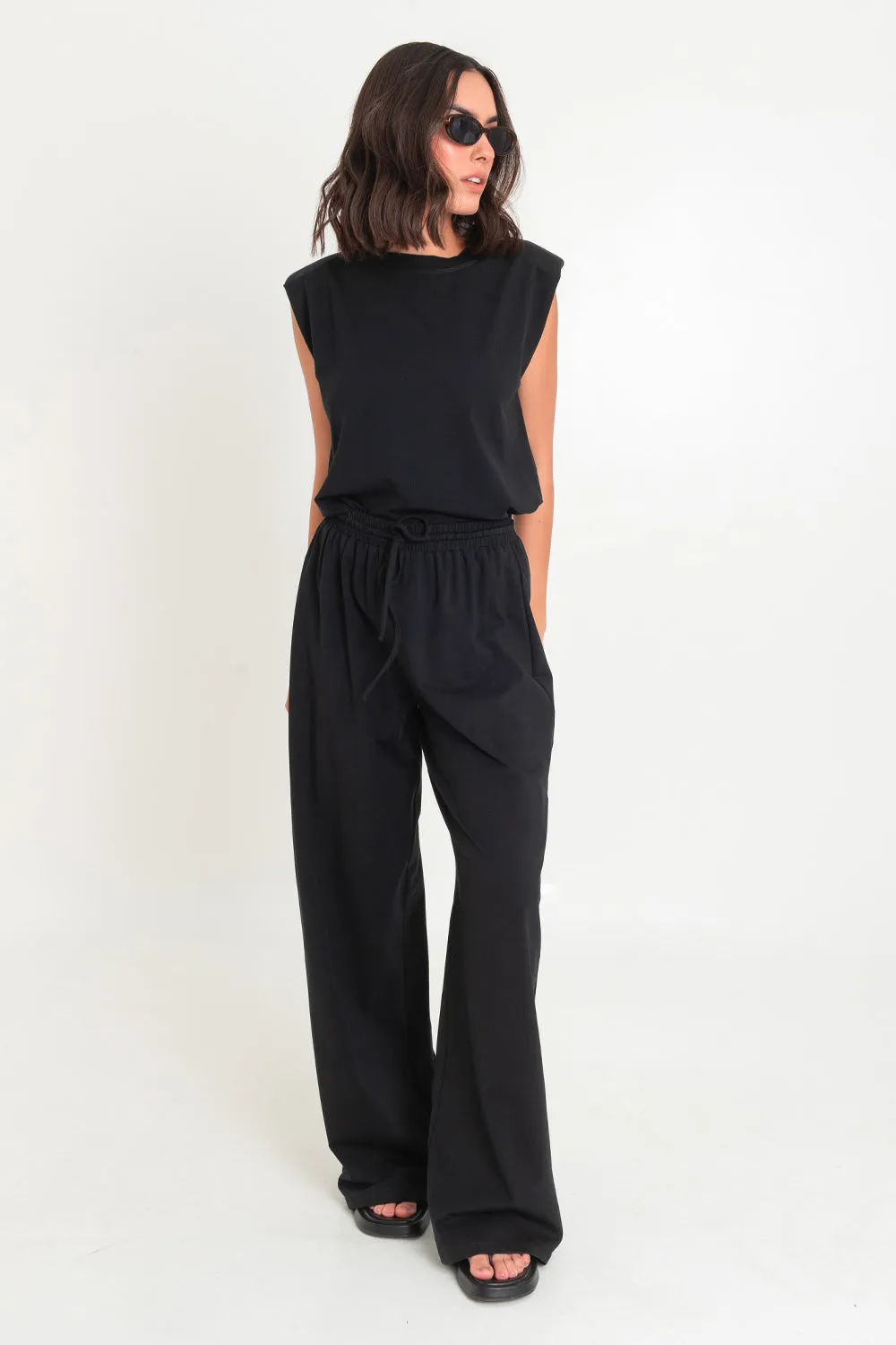 Pantalón wide leg fit cintura alta elástica con jareta