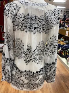 Rancho Estancia Black and White Embroidery Blouse