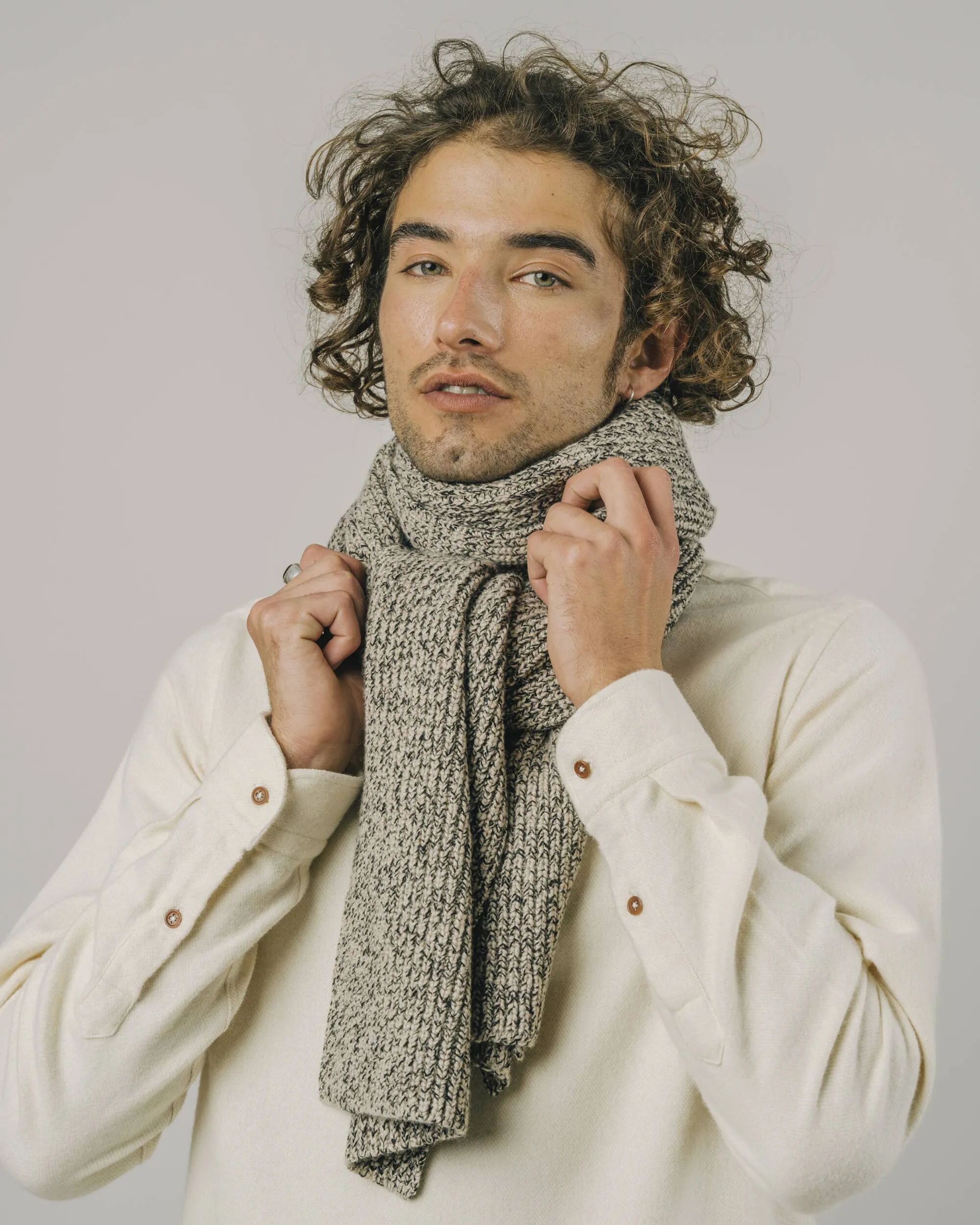 Retro Scarf Beige