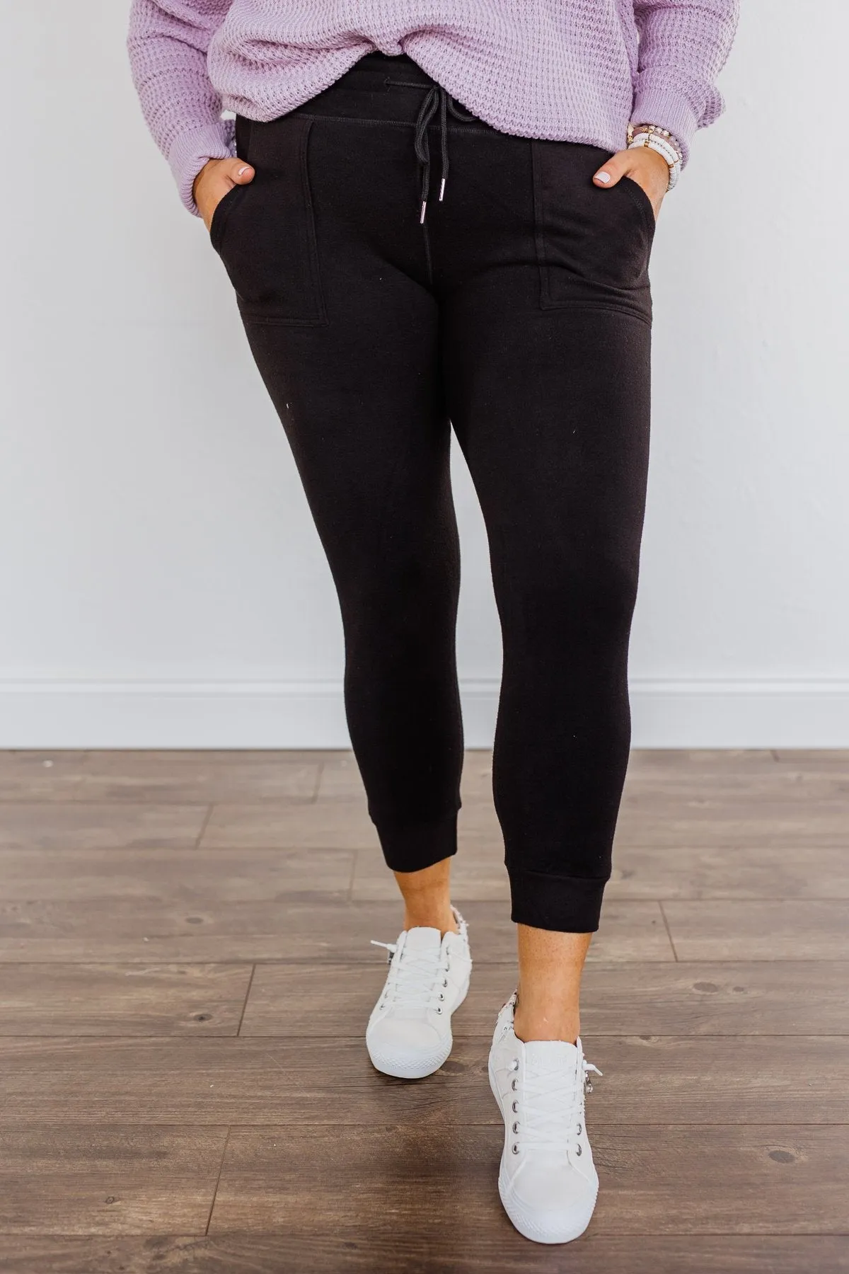 Warm Thoughts Super Soft Joggers- Black