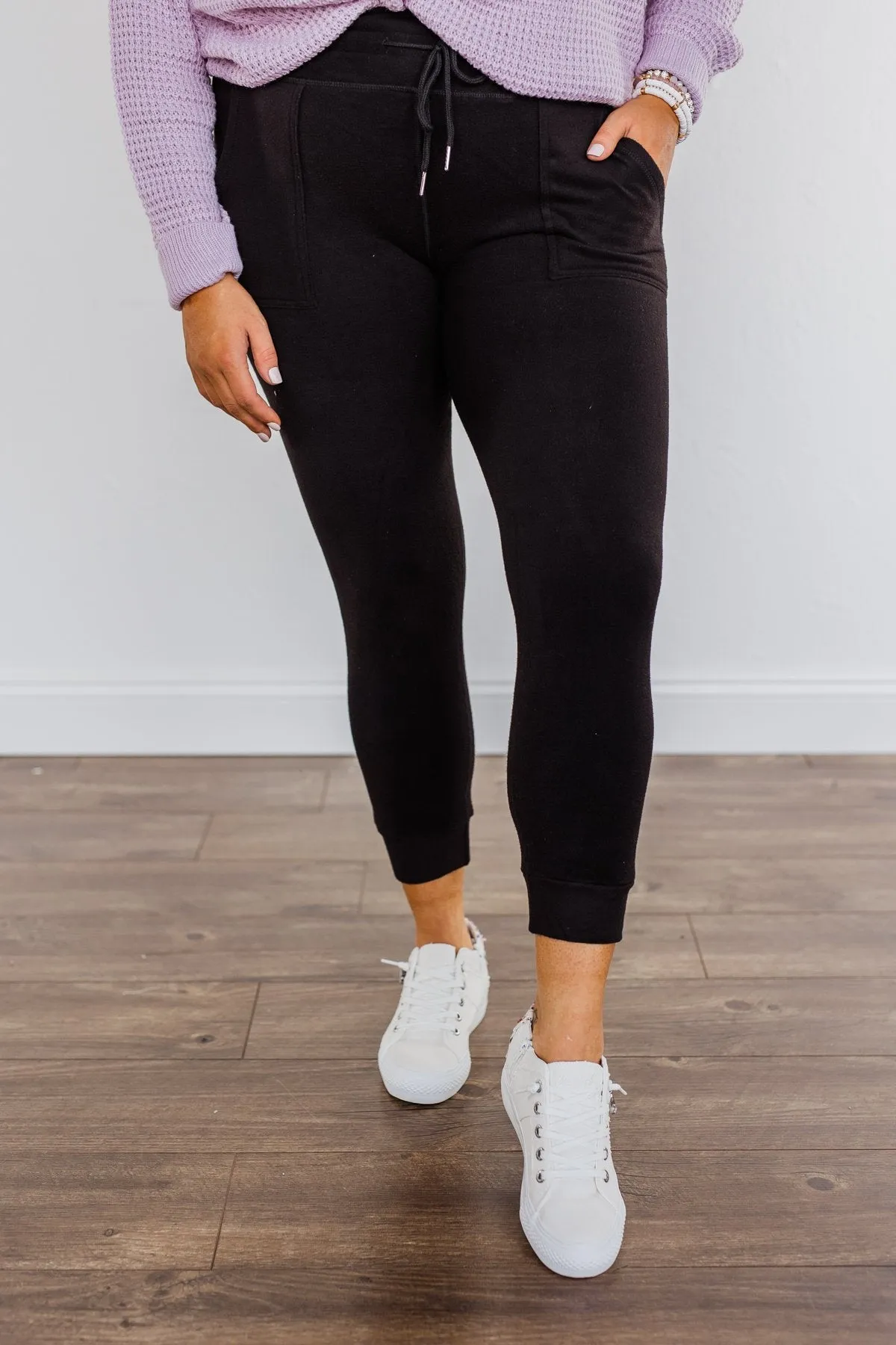 Warm Thoughts Super Soft Joggers- Black