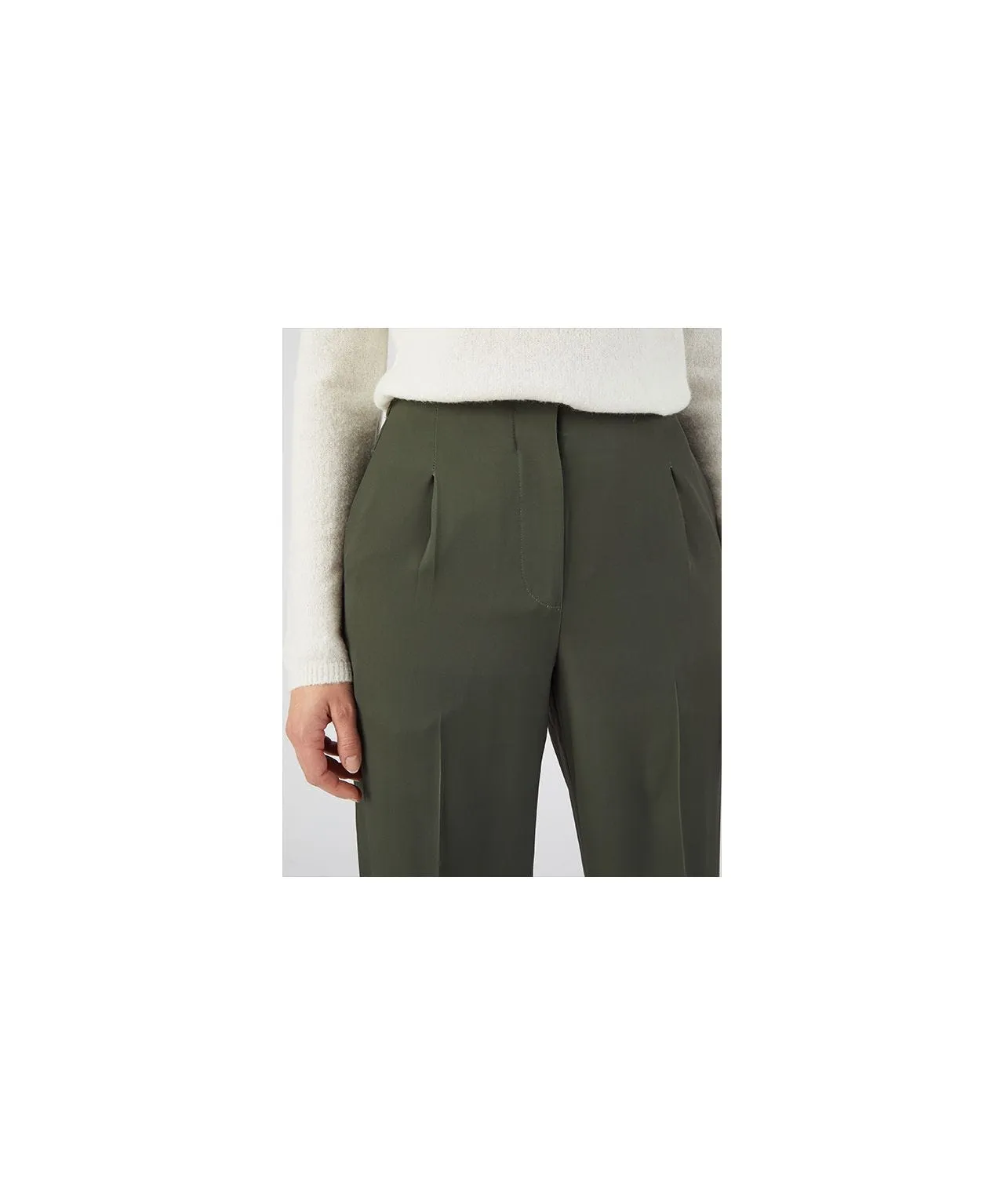 Wide-leg Pleated Trousers