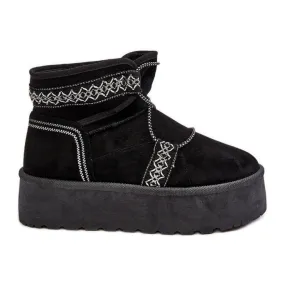 Women's Snow Boots On A Thick Sole With Lacing, Black Milson